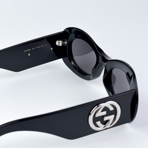 Gucci GG1696S 001 BRAND NEW Sunglasses Black Grey Women Oval